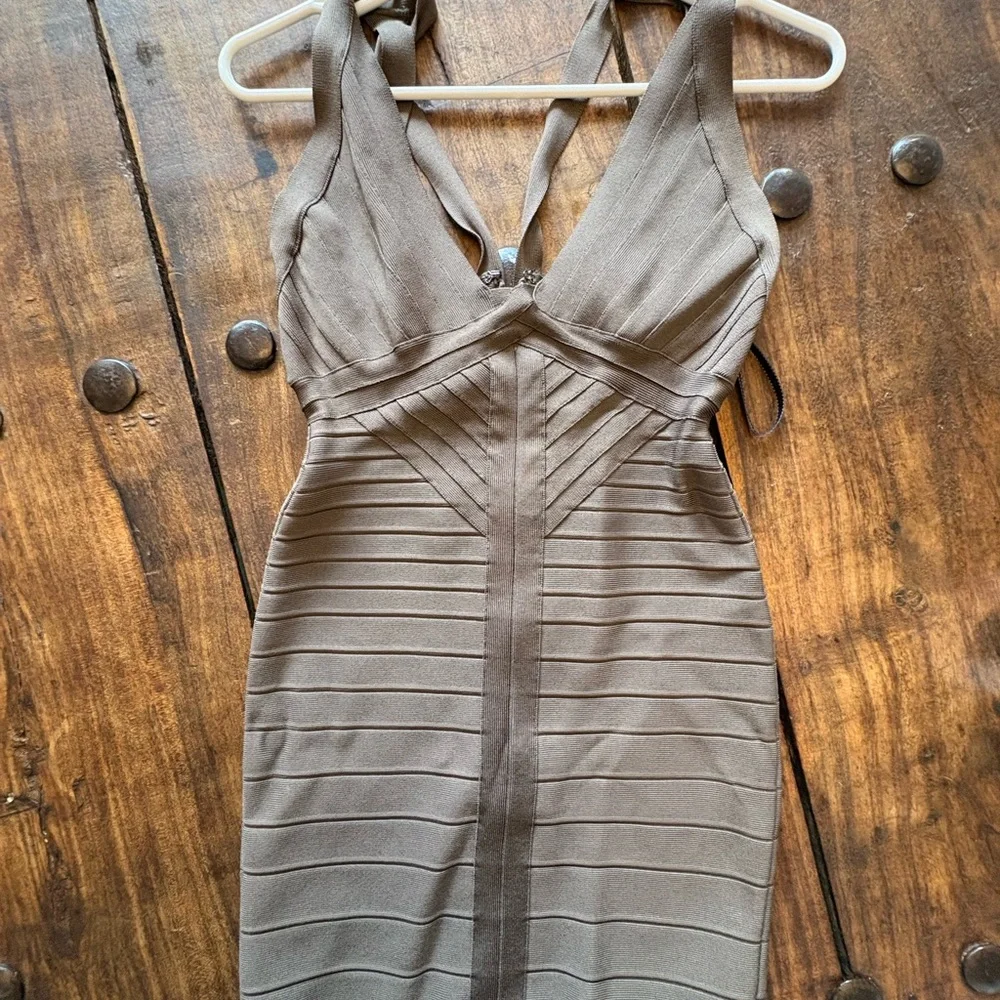 Herve Leger Deep Green Mini Dress - Picture 3 of 4